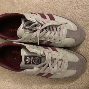 Adidas Men's White and Burgundy Sneakers